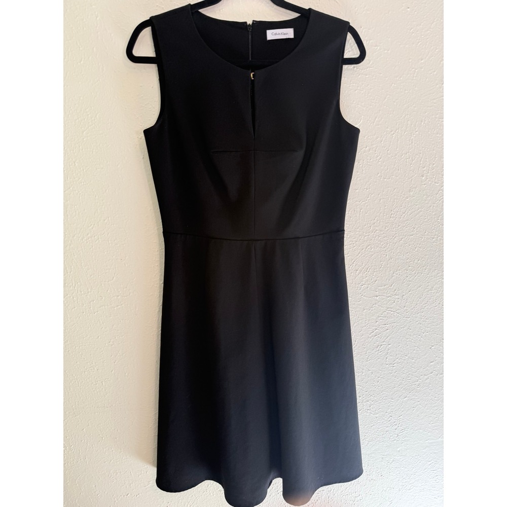Calvin Klein Sleeveless Black Dress - Notch Neckline LBD (Est. Size 12)